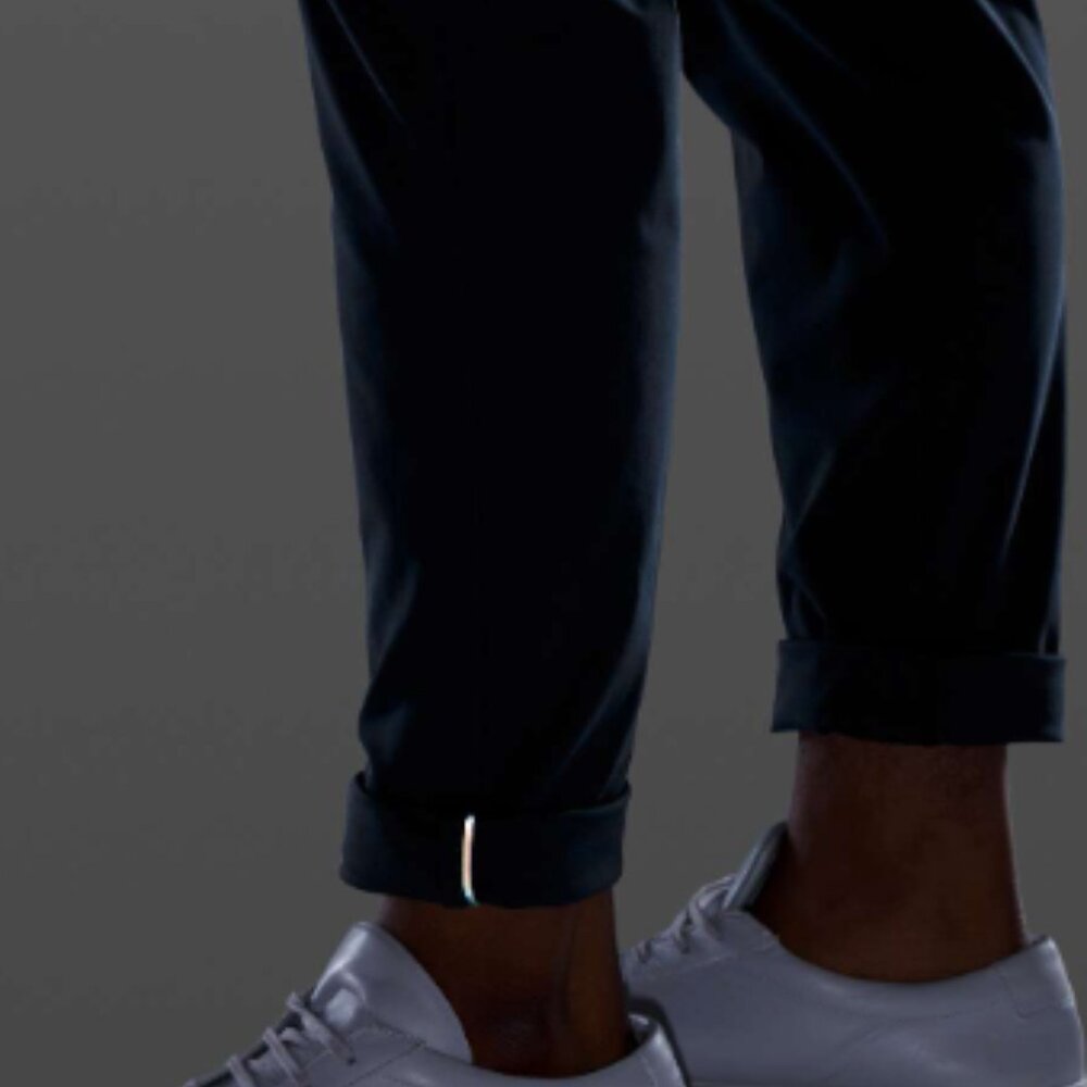 (6320) LULULEMON Commission Pant Slim 30"L *Warpstreme Sz 36W in NAVY *SOME WEAR - Picture 4 of 10
